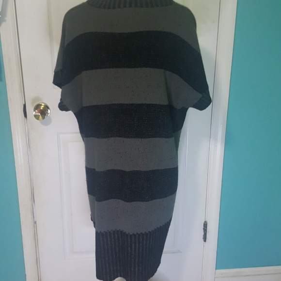 A black and grey Edra Touch dress - Picture 5 of 6